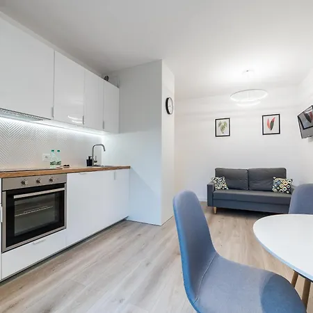 Jezyce By Bookinghost