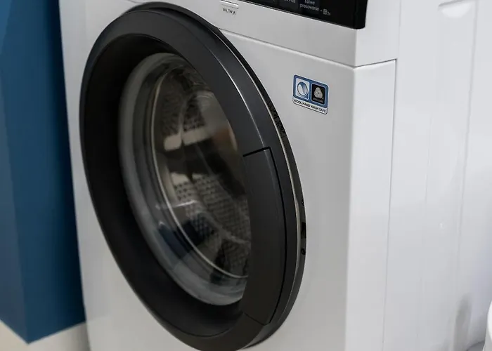 Jezyce By Bookinghost Daire Poznan