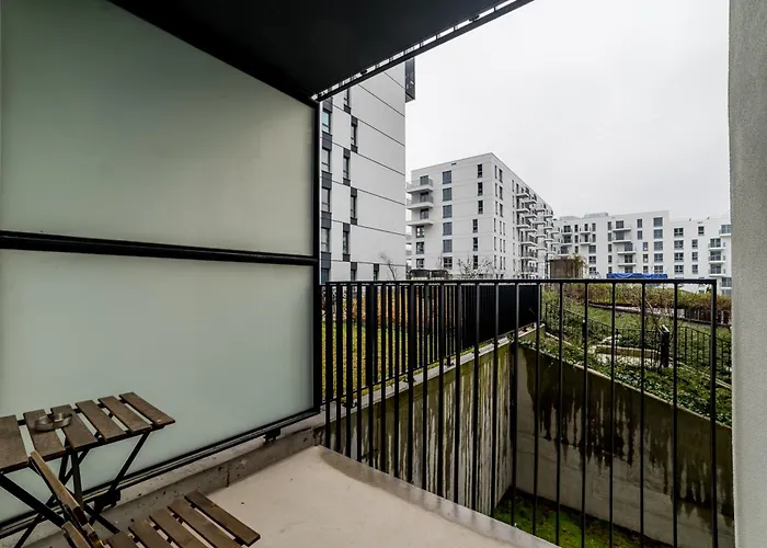 Jezyce By Bookinghost * Poznan