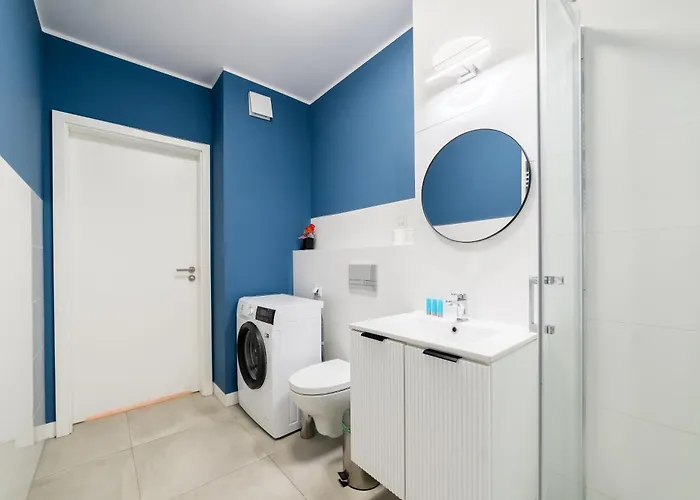 Jeżyce By Bookinghost *