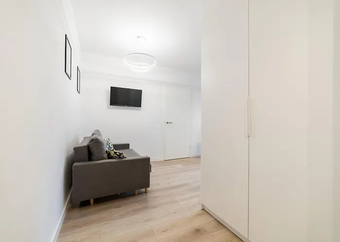 Jeżyce By Bookinghost * Poznań